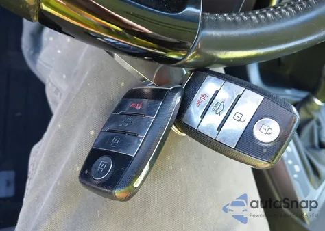 2015 Kia Optima Hybrid z USA, uszkodzony, nr VIN KNAGM4AD3F5078809